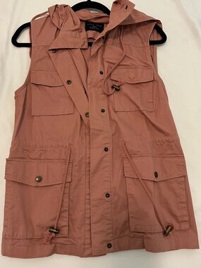 Love Tree Sleeveless Hooded Utility Vest - Rose